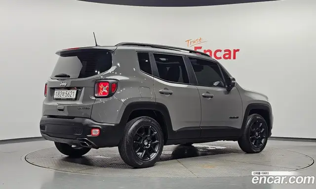 Jeep Renegade 2019 2.4 автомат (гидро), миниатюра 2