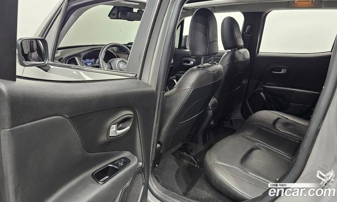 Jeep Renegade 2019 2.4 автомат (гидро), фото 11