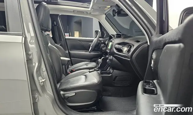 Jeep Renegade 2019 2.4 автомат (гидро), миниатюра 12