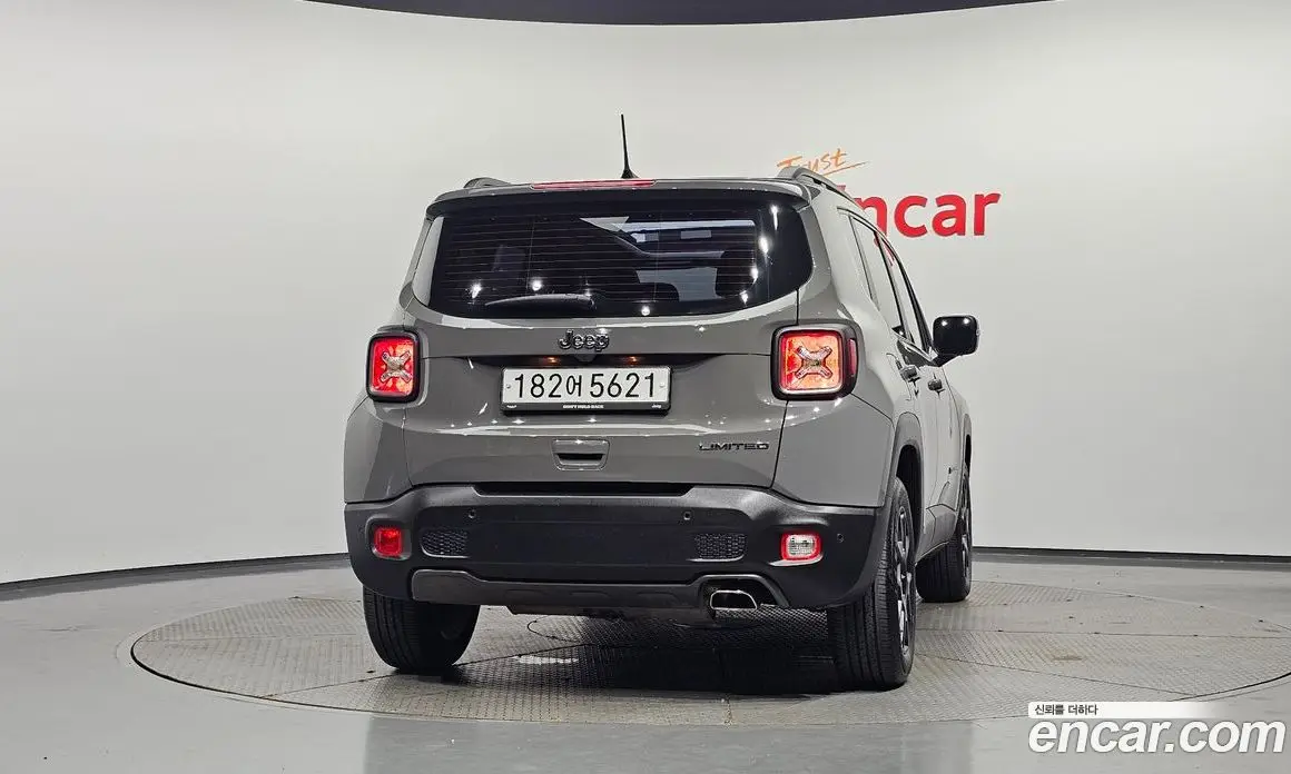 Jeep Renegade 2019 2.4 автомат (гидро), фото 4
