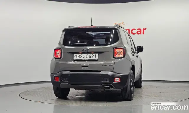 Jeep Renegade 2019 2.4 автомат (гидро), миниатюра 4