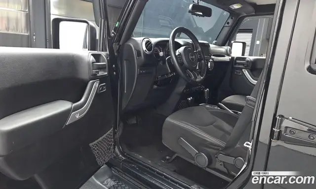 Jeep Wrangler 2013 2.8 автомат (гидро), миниатюра 10