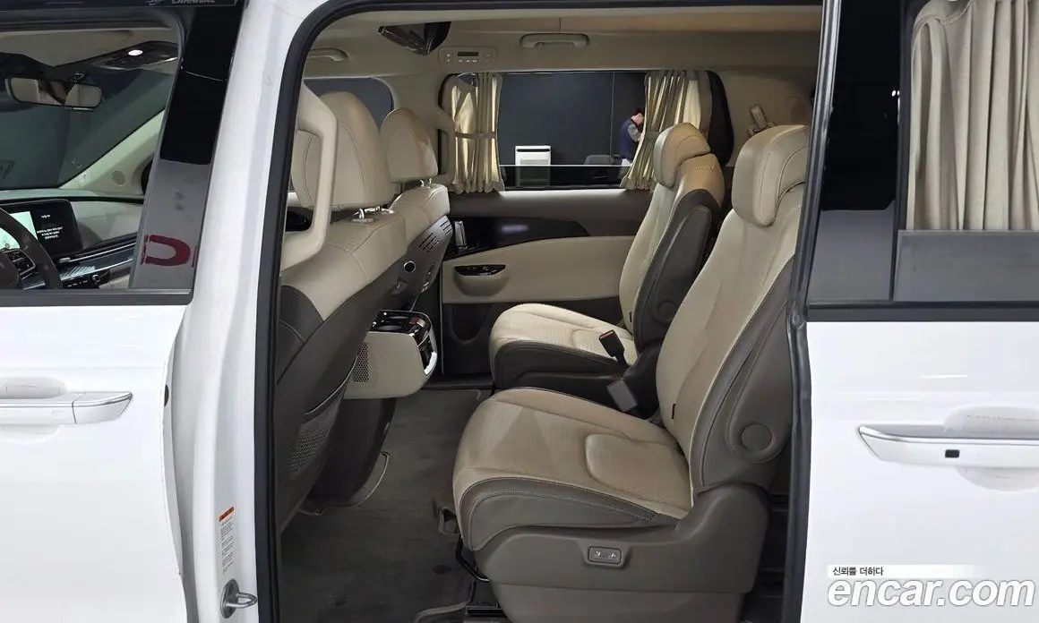 Kia Carnival 2022 2.2 автомат (гидро), фото 12