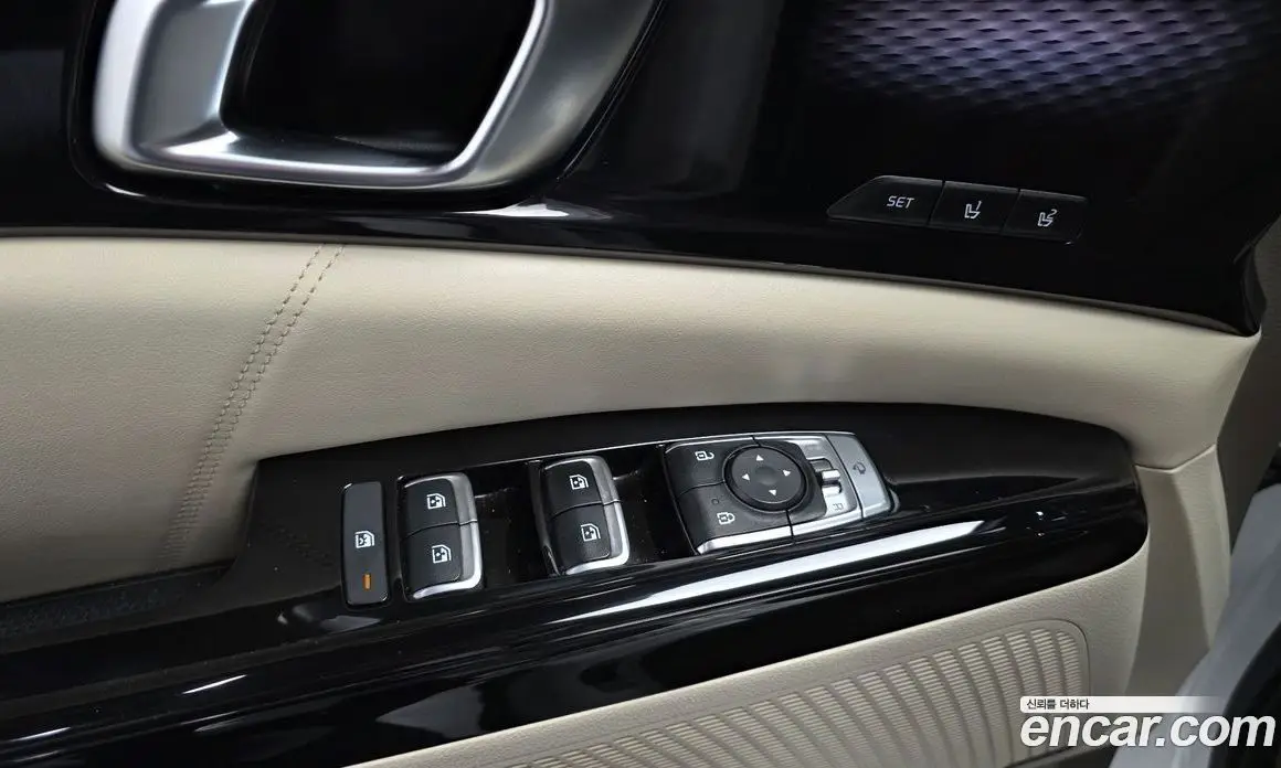 Kia Carnival 2022 2.2 автомат (гидро), фото 16