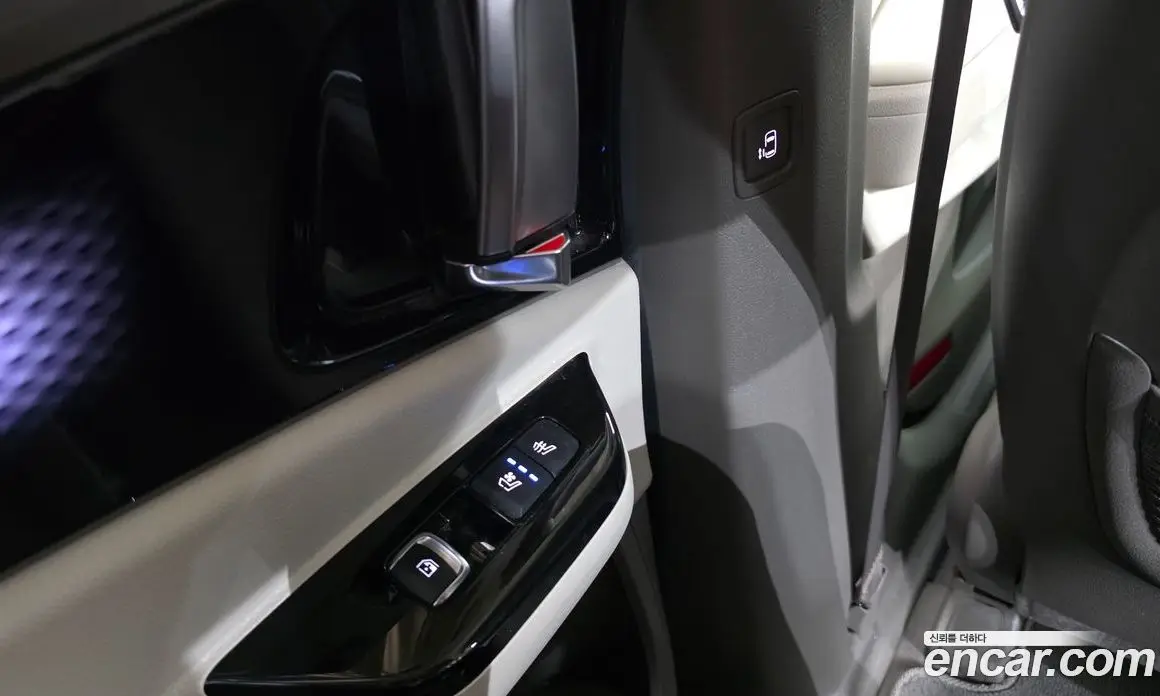 Kia Carnival 2022 2.2 автомат (гидро), фото 19