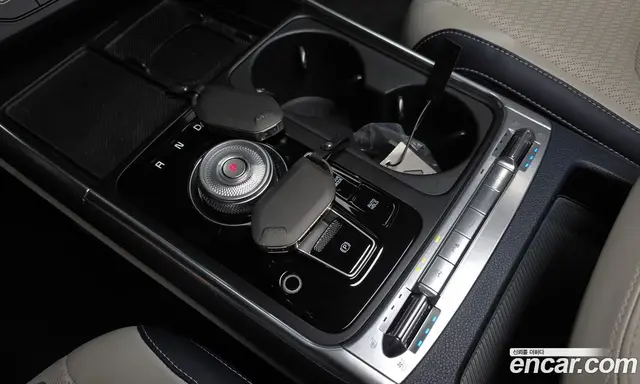 Kia Carnival 2024 1.6 автомат (гидро), миниатюра 11