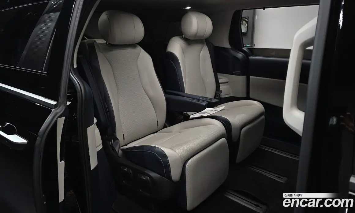 Kia Carnival 2024 1.6 автомат (гидро), фото 16