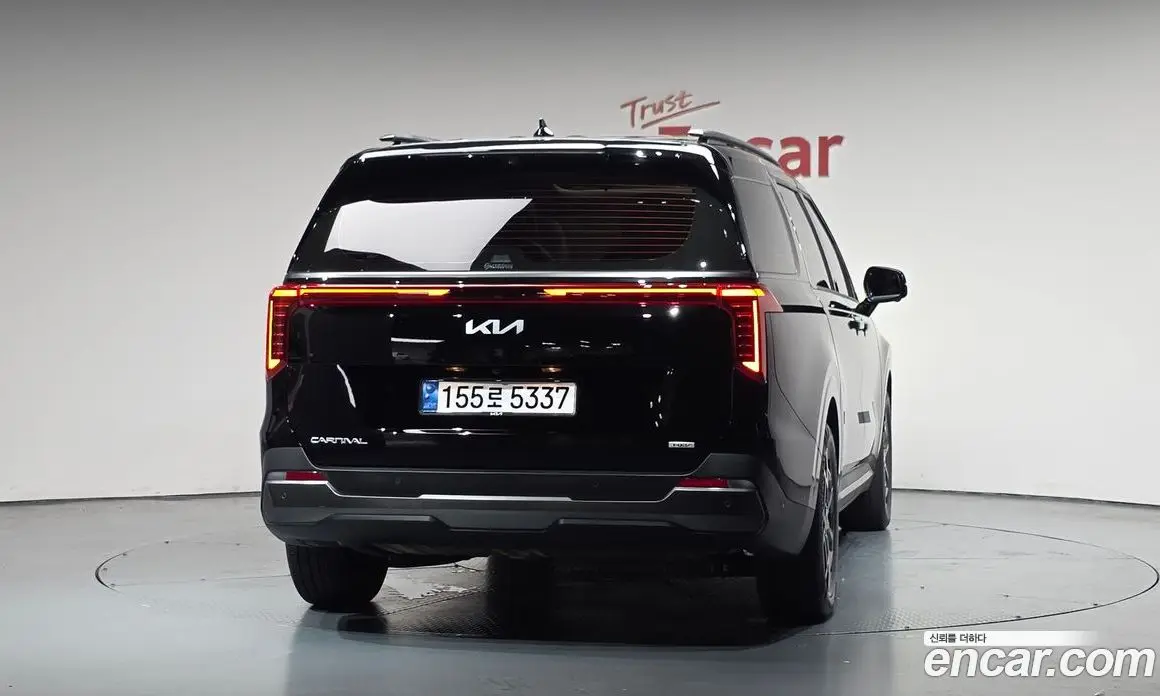 Kia Carnival 2024 1.6 автомат (гидро), фото 3