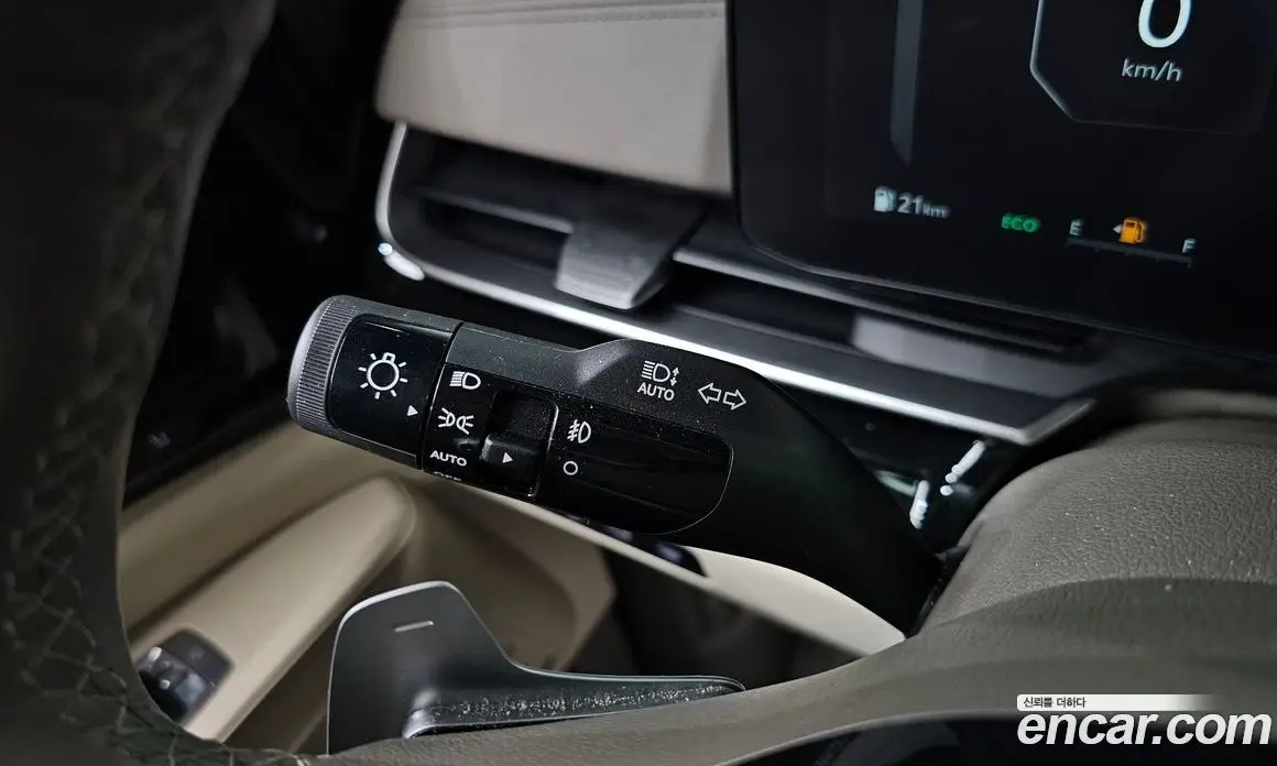 Kia Carnival 2024 3.5 автомат (гидро), фото 32