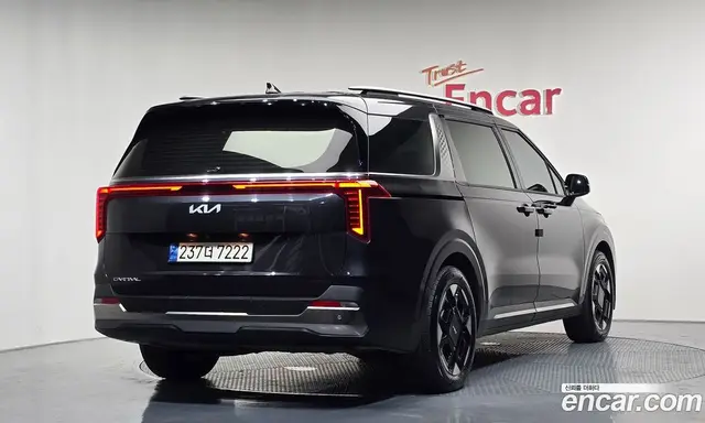 Kia Carnival 2024 2.2 автомат (гидро), миниатюра 2