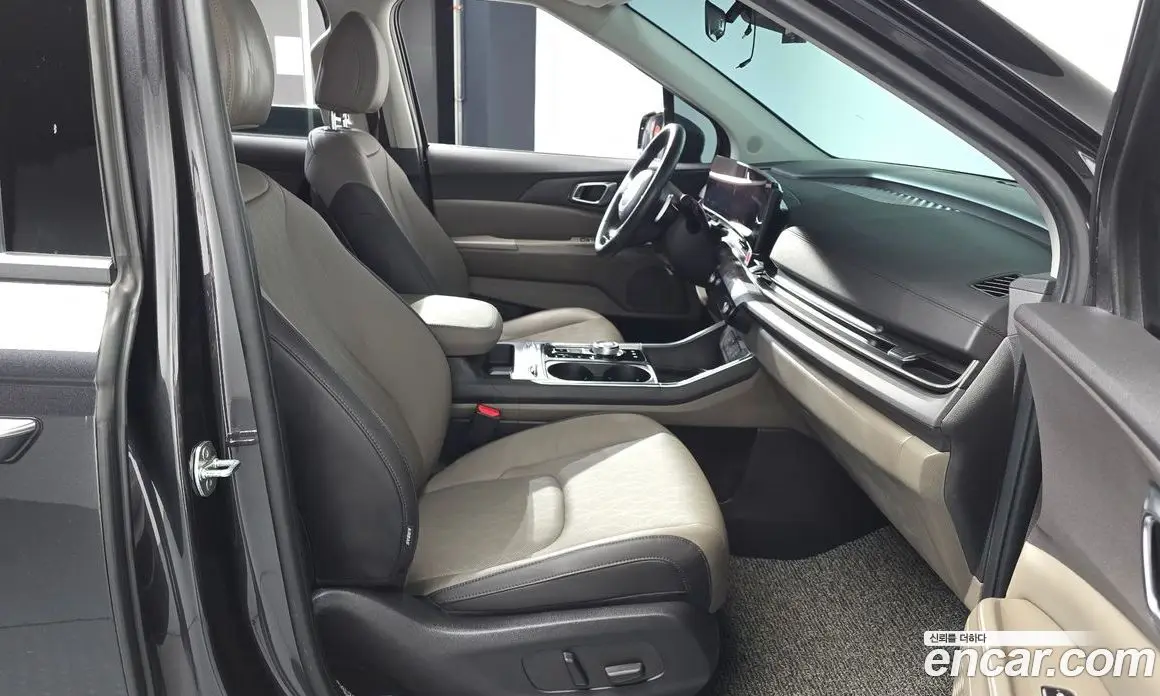 Kia Carnival 2024 2.2 автомат (гидро), фото 16
