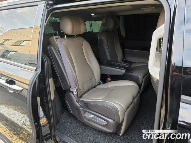 Kia Carnival 2025 3.5 автомат (гидро), миниатюра 6