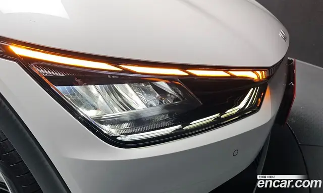 Kia EV6 2022 11.0 автомат (гидро), миниатюра 8
