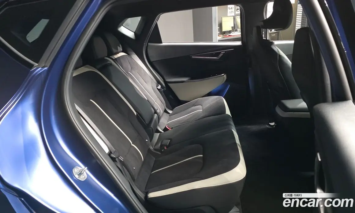Kia EV6 2024 0.1 автомат (гидро), фото 18