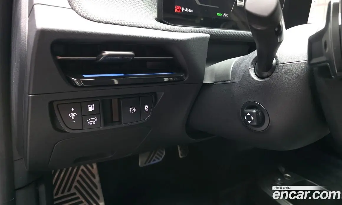 Kia EV6 2024 0.1 автомат (гидро), фото 29