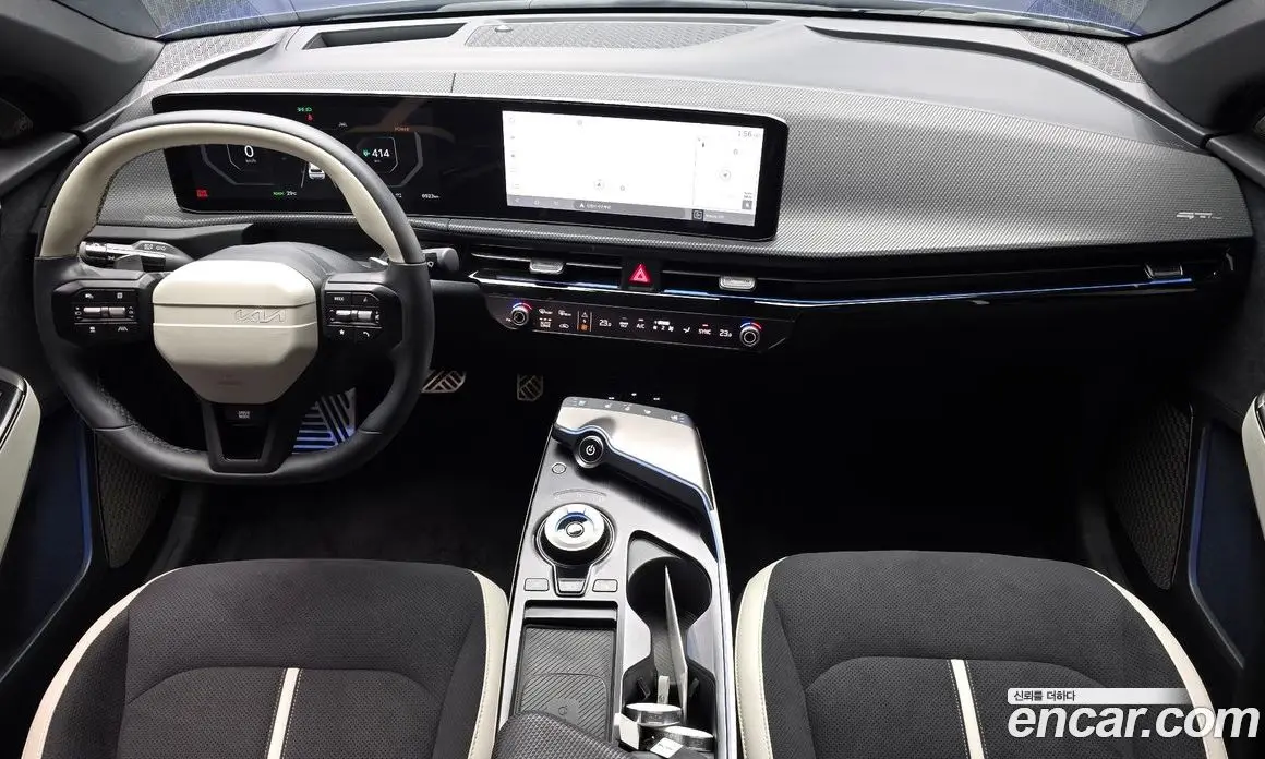 Kia EV6 2024 0.1 автомат (гидро), фото 10