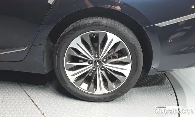 Kia K8 2022 1.6 автомат (гидро), миниатюра 7