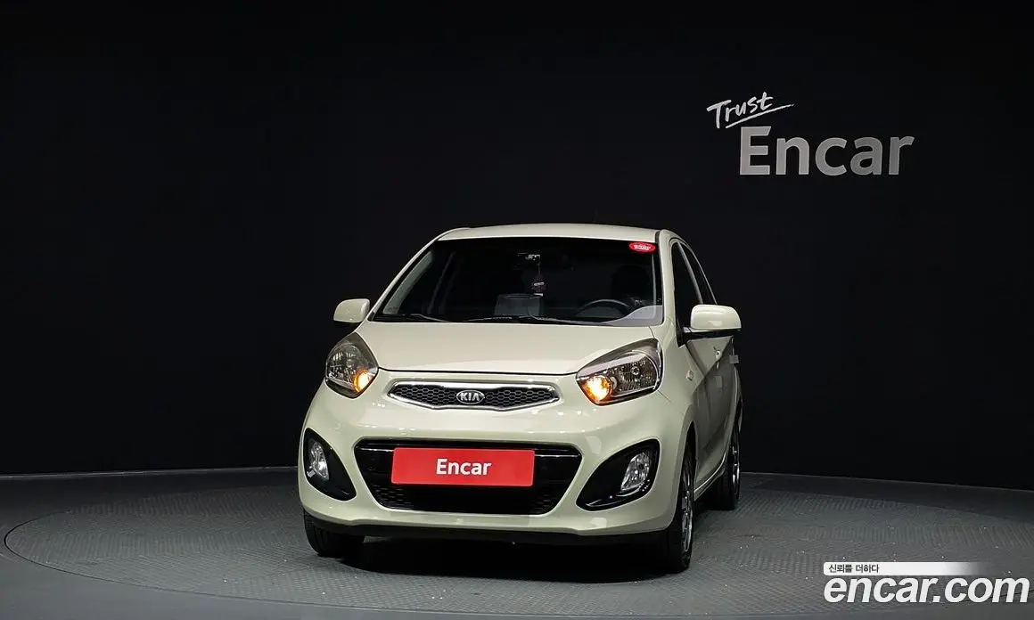 Kia Morning 2012 1.0 автомат (гидро), фото 3
