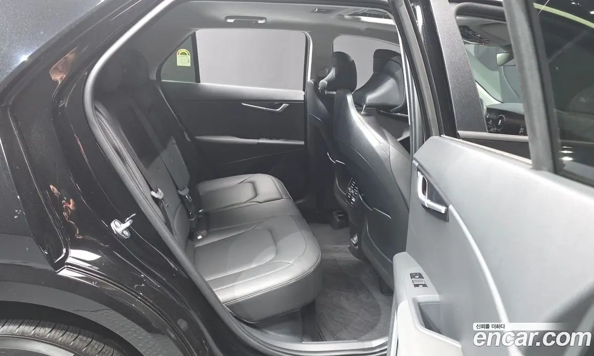 Kia Niro 2025 1.6 автомат (гидро), фото 18