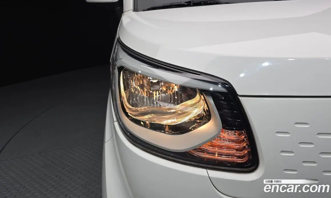 Kia Ray 2022 1.0 автомат (гидро), фото 8