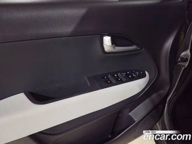 Kia Ray 2023 1.0 автомат (гидро), миниатюра 12