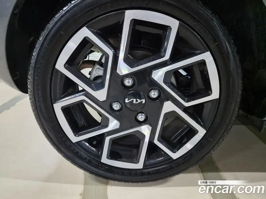 Kia Ray 2023 1.0 автомат (гидро), фото 5