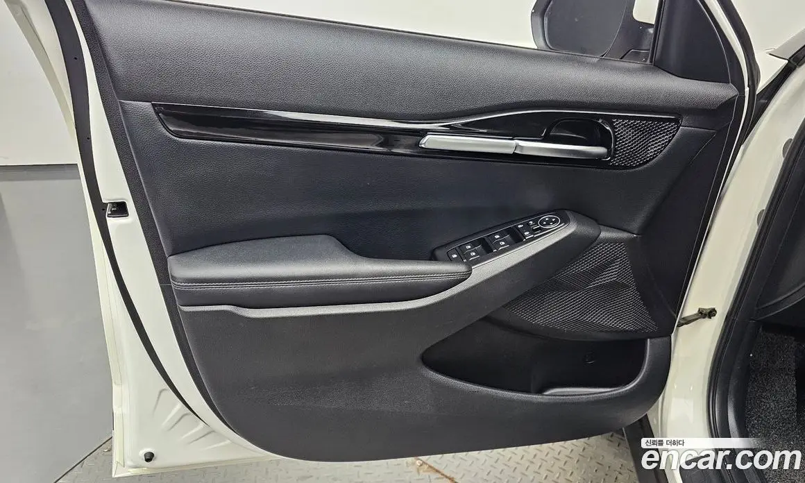 Kia Seltos 2020 1.6 автомат (гидро), фото 14
