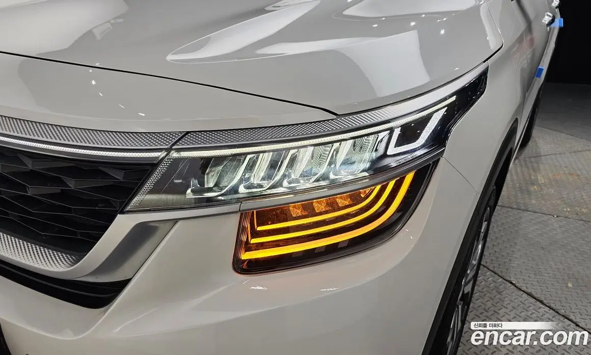 Kia Seltos 2020 1.6 автомат (гидро), фото 8
