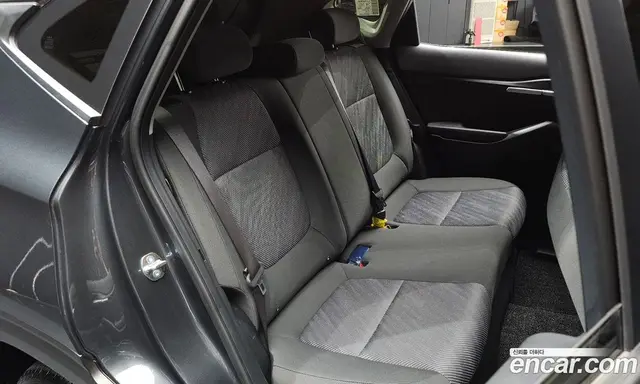 Kia Seltos 2024 1.6 автомат (гидро), миниатюра 11