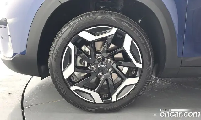 Kia Seltos 2025 1.6 автомат (гидро), миниатюра 5