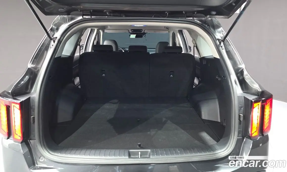 Kia Sorento 2023 2.2 автомат (гидро), фото 23
