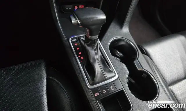 Kia Sportage 2017 2.0 автомат (гидро), миниатюра 12