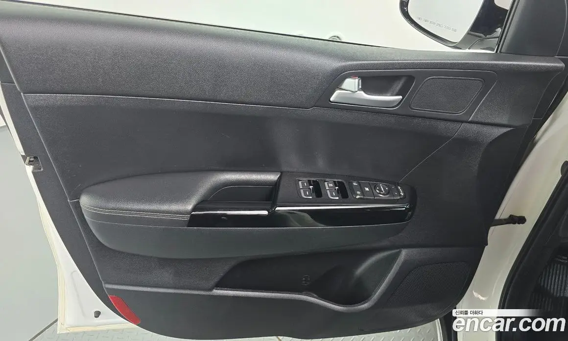 Kia Sportage 2017 2.0 автомат (гидро), фото 14