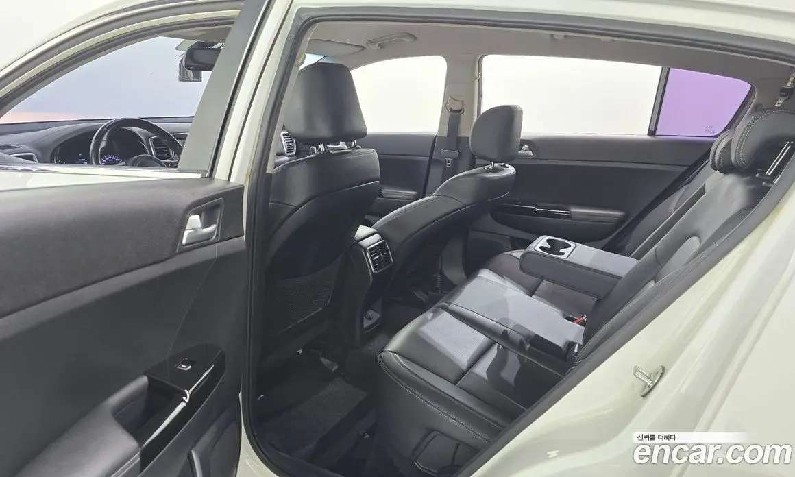 Kia Sportage 2017 2.0 автомат (гидро), фото 18