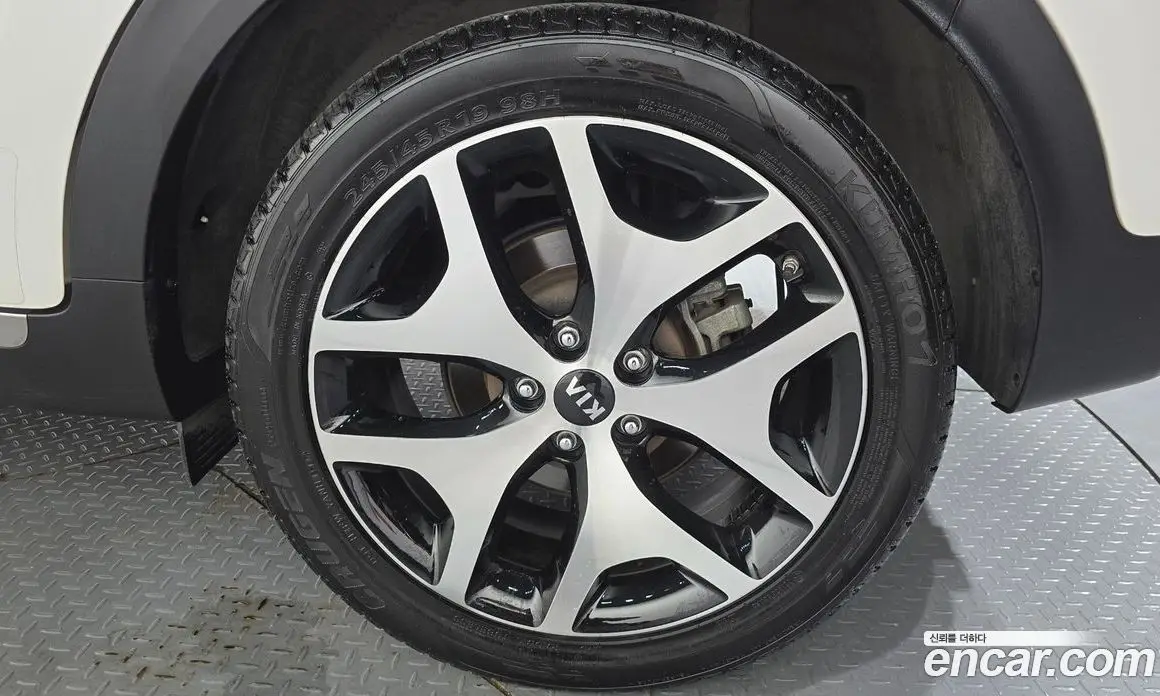 Kia Sportage 2017 2.0 автомат (гидро), фото 7