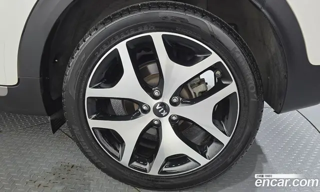 Kia Sportage 2017 2.0 автомат (гидро), миниатюра 7