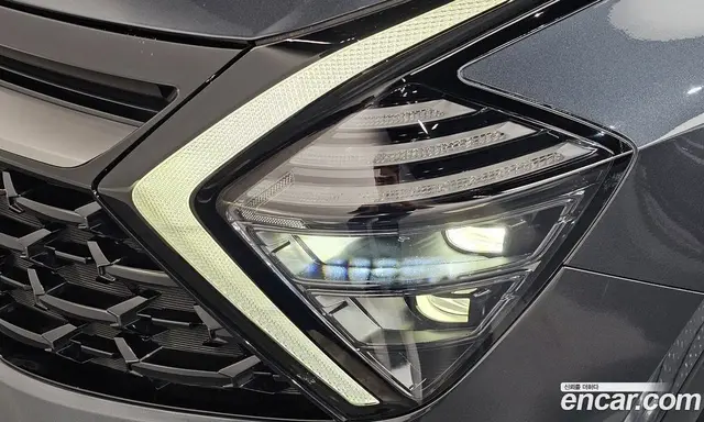 Kia Sportage 2021 1.6 автомат (гидро), миниатюра 8