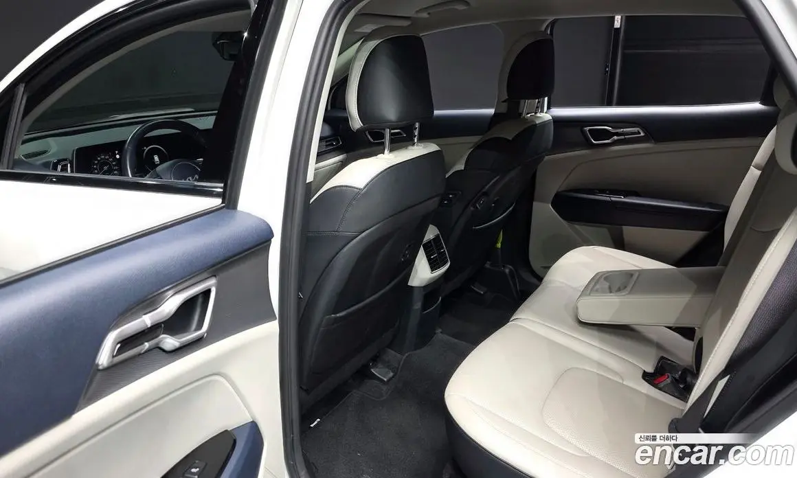 Kia Sportage 2022 1.6 автомат (гидро), фото 18