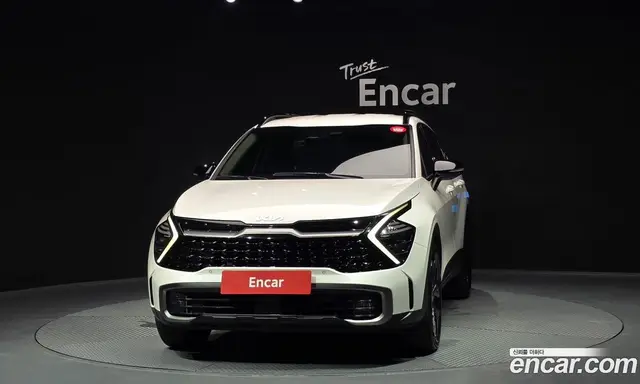 Kia Sportage 2022 1.6 автомат (гидро), миниатюра 3