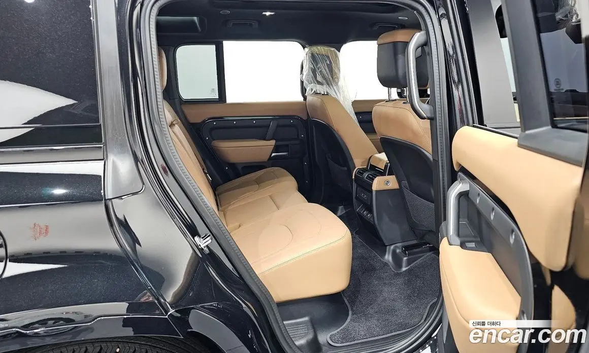 Land Rover Defender 2025 2.0 автомат (гидро), фото 17
