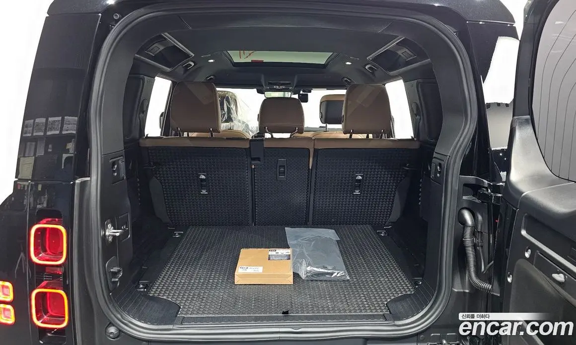 Land Rover Defender 2025 2.0 автомат (гидро), фото 26