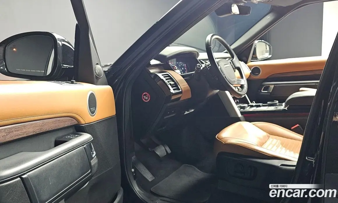 Land Rover Discovery 2019 3.0 автомат (гидро), фото 13