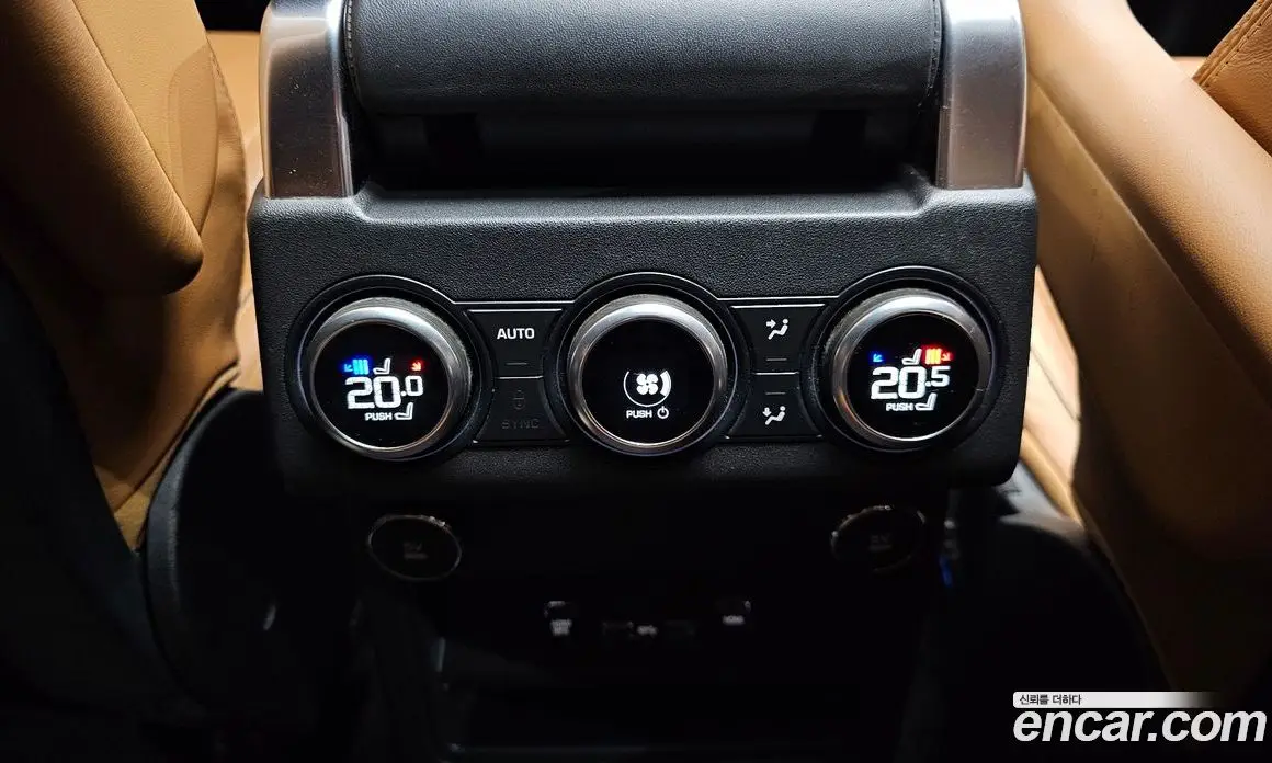 Land Rover Discovery 2019 3.0 автомат (гидро), фото 25