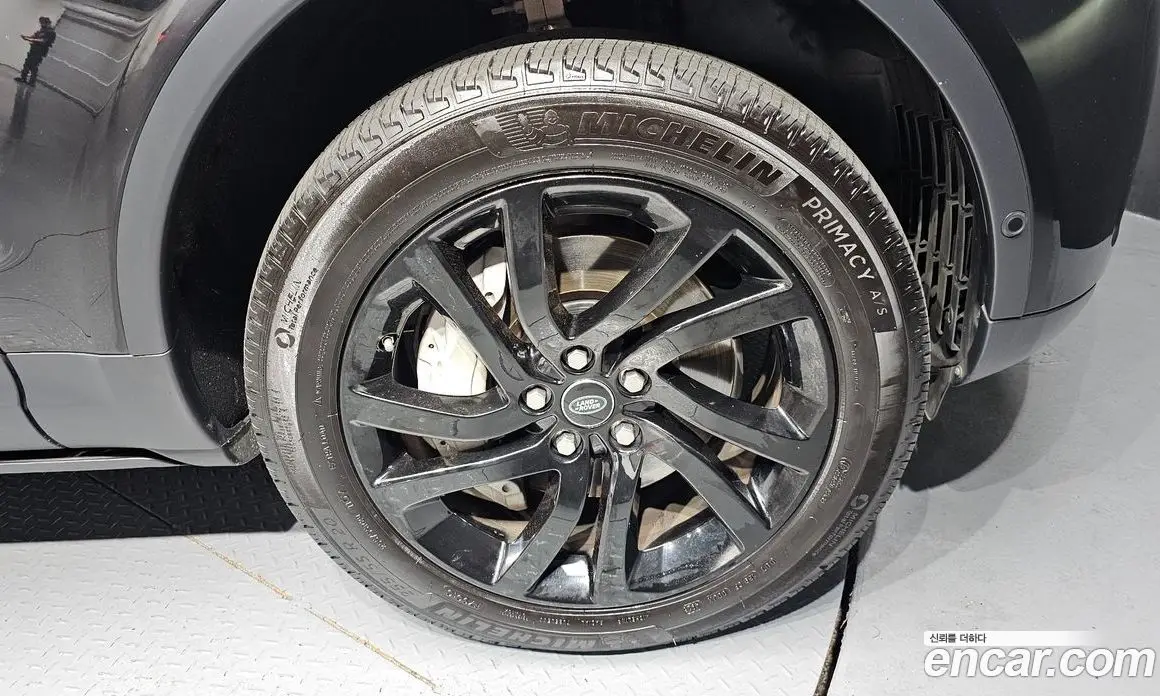 Land Rover Discovery 2019 3.0 автомат (гидро), фото 7