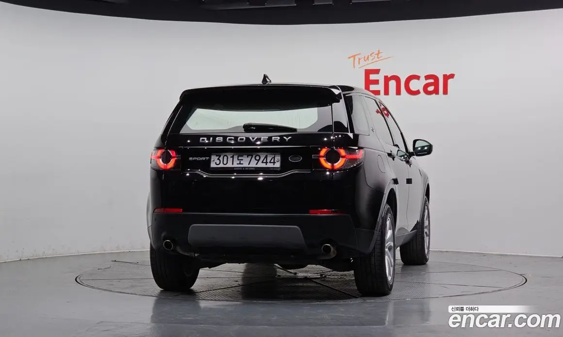Land Rover Discovery Sport 2017 2.0 автомат (гидро), фото 4