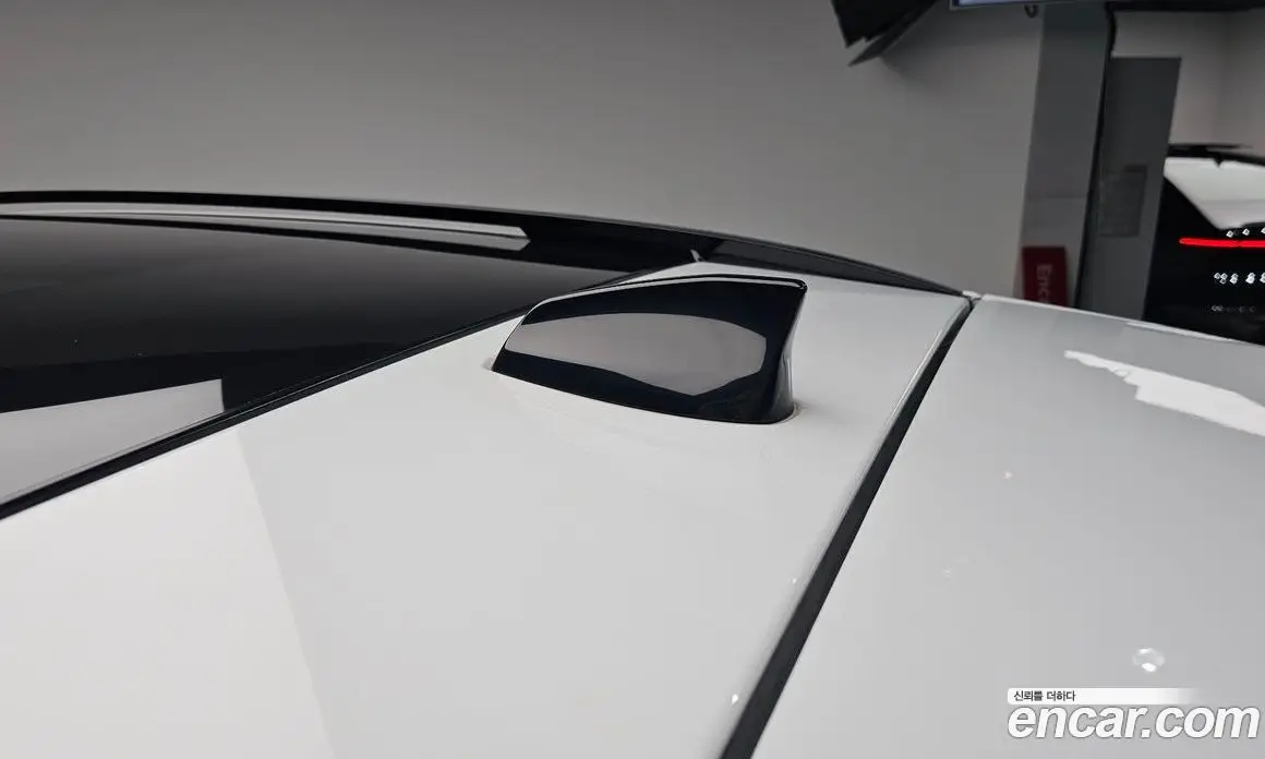 Land Rover Discovery Sport 2023 2.0 автомат (гидро), фото 34