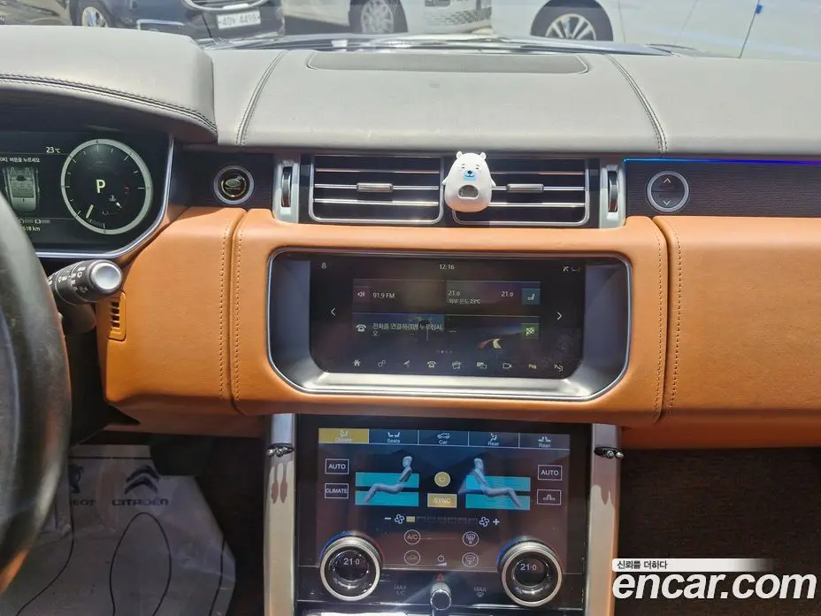 Land Rover Range Rover 2017 4.4 автомат (гидро), фото 13