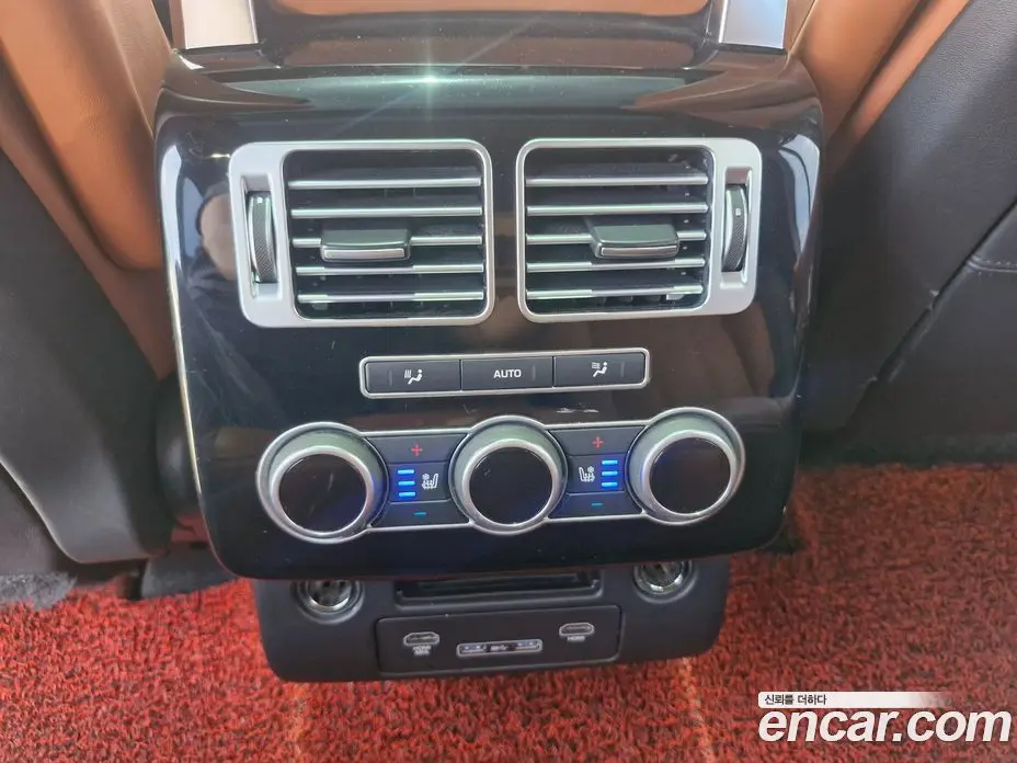Land Rover Range Rover 2017 4.4 автомат (гидро), фото 16