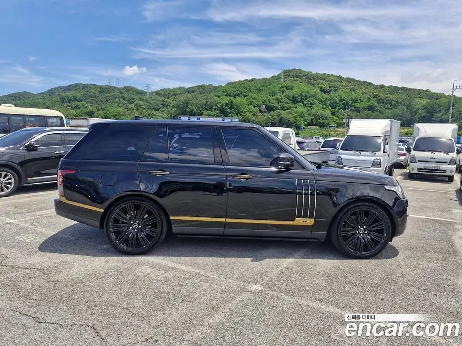 Land Rover Range Rover 2017 4.4 автомат (гидро), фото 4