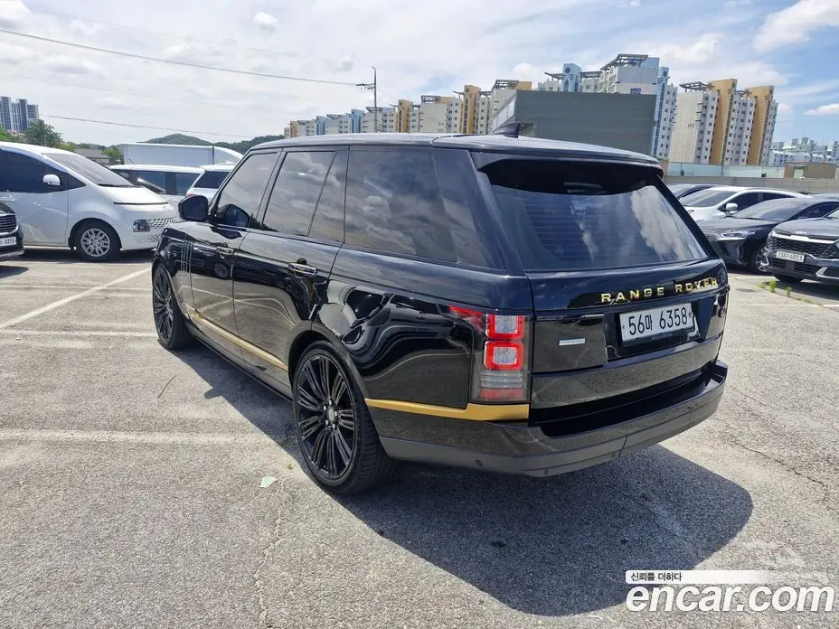 Land Rover Range Rover 2017 4.4 автомат (гидро), фото 7